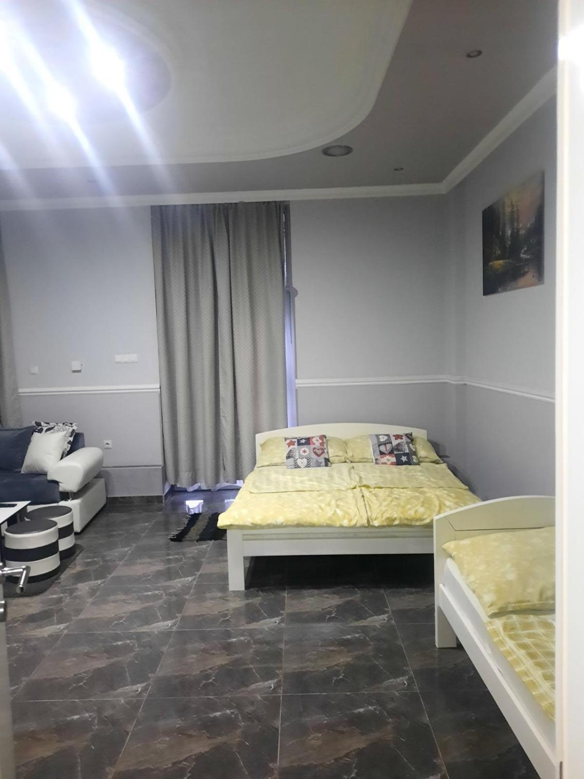 Apartments Royal Menex Pozarevac Ruang foto