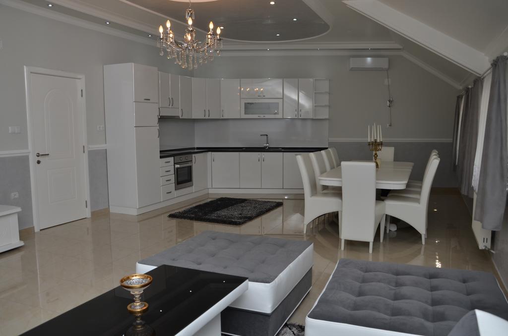Apartments Royal Menex Pozarevac Ruang foto