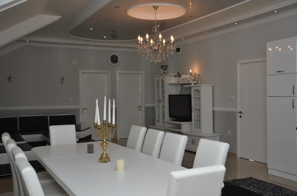 Apartments Royal Menex Pozarevac Ruang foto