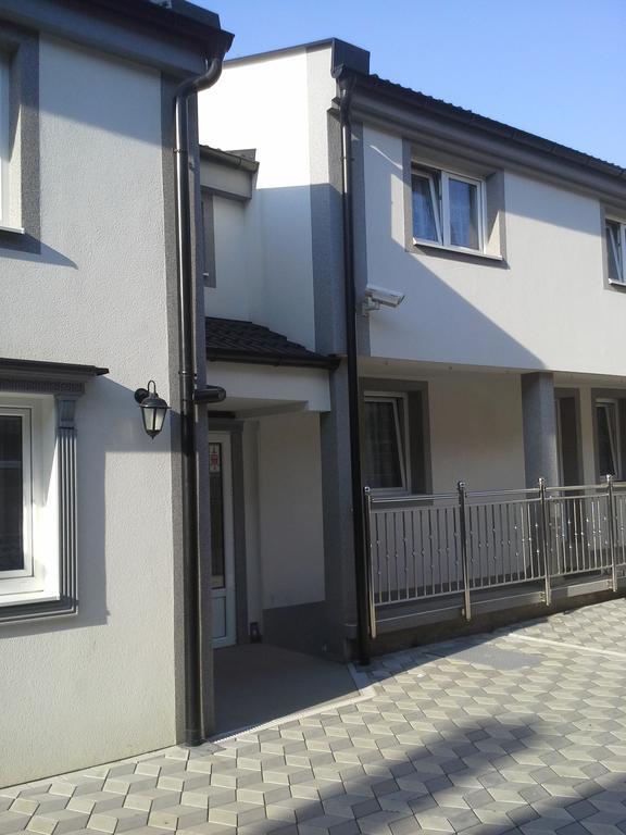 Apartments Royal Menex Pozarevac Bagian luar foto